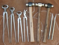 Current Farrier Professional Tools